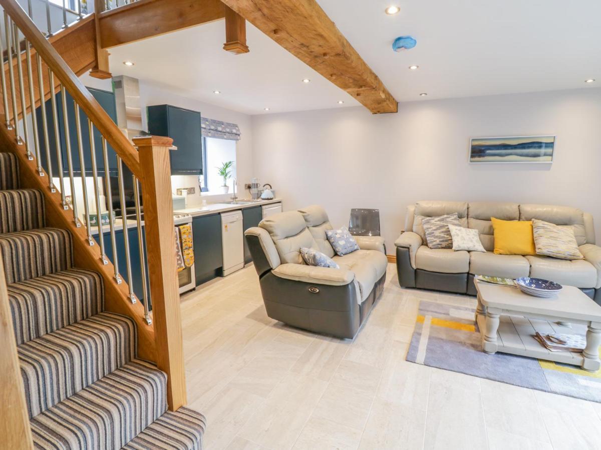 7evern Porth Farm Holiday home *